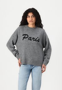 Vero Moda VMBOOM O NECK TEXT PULLOVER - Maglione - medium grey/black