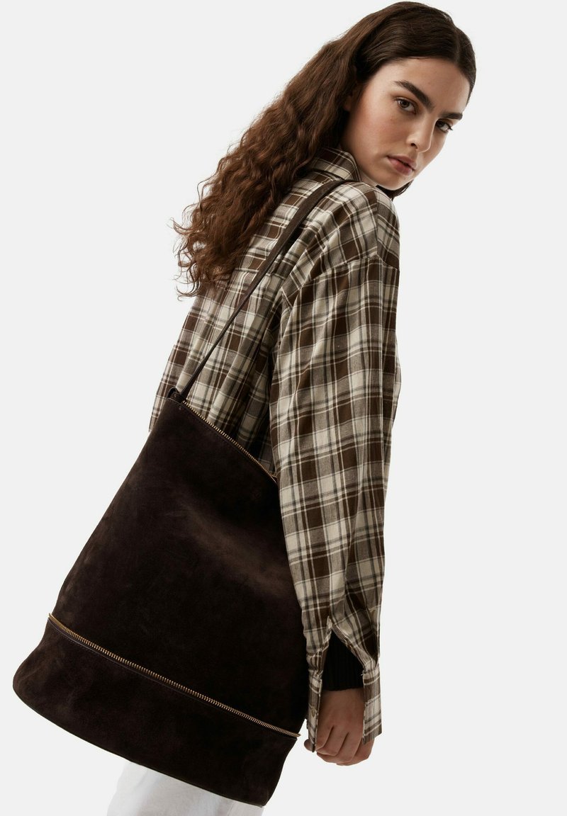 L37 FERAL CODE - Shopping bag - brown