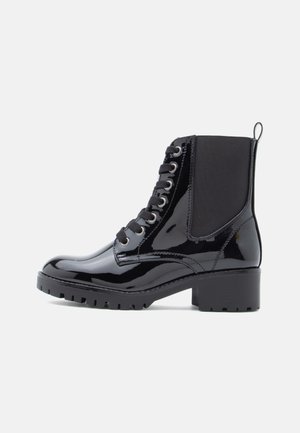 Lace-up ankle boots - black