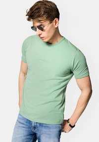 Niewybrane, light green