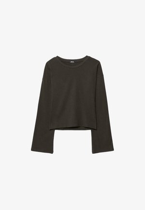 Dark green cropped long-sleeve shirt made of soft fabric with a rounded neckline and wide sleeves; features no patterns or embellishments.