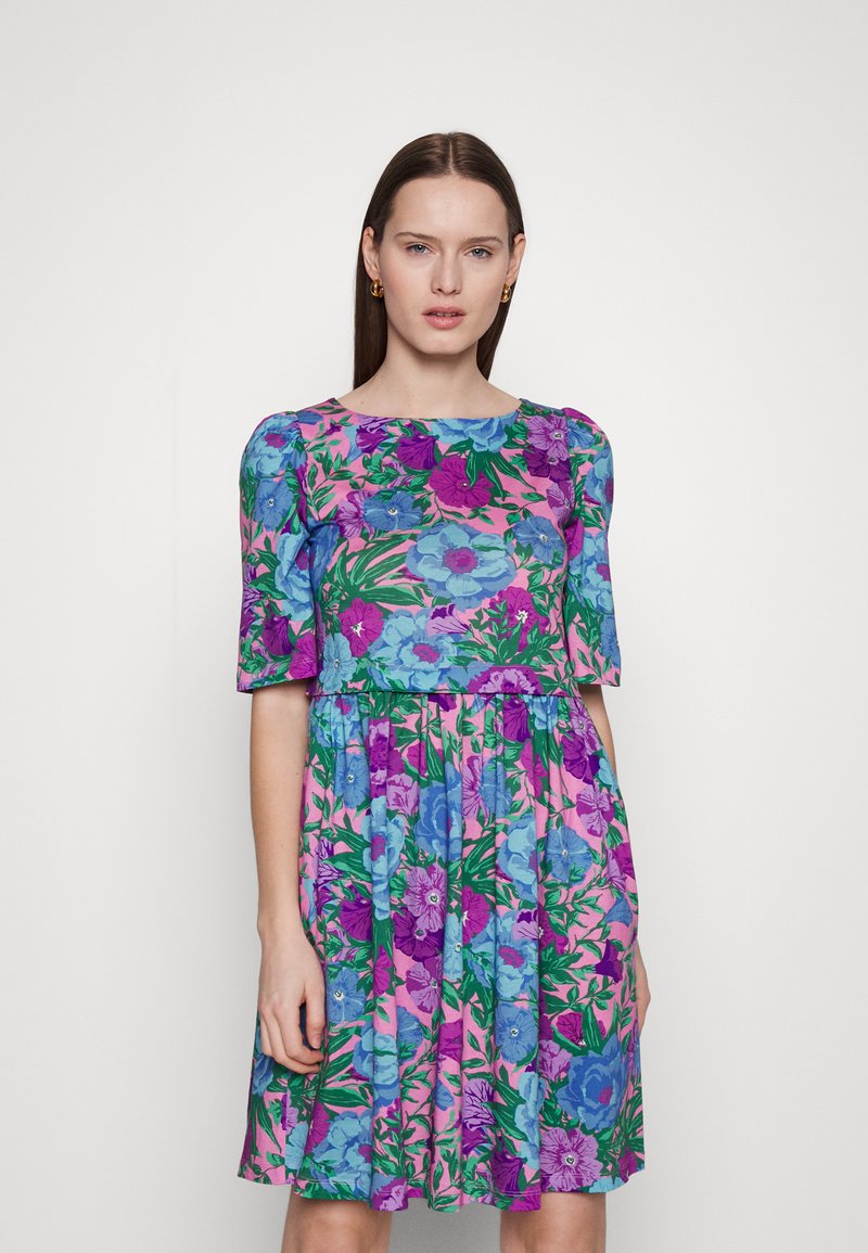 WEEKEND MaxMara RENNA Robe de jour verde/vert ZALANDO.FR