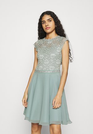 Kleider Online Shoppen Zalando 