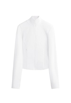 Hvid zip-up jakke med lange ærmer, høj krave og slim fit design. Fremstillet af glat materiale med to sidelommer.