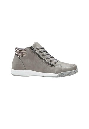 Sneaker alta grigia realizzata in suede con una finitura testurizzata, dotata di una cerniera laterale, lacci rotondi e suola in gomma bianca.