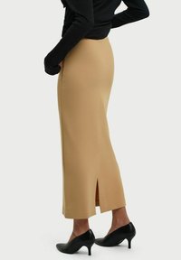 RESIDUS LALA - Maxirock - beige