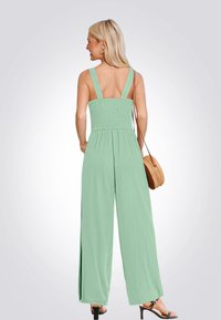 Cupshe Jumpsuit - light green