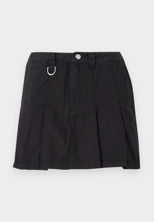 Must have musteljakotist valmistatud must pleiditud seelik, millel on ees nupuga sulgemine, vööloopsud ja D-rõngas aktsent vöökohal.