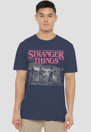 NETFLIX STRANGERS THINGS SEASON  POSTER BIKE SCENE  - Print T-shirt - blue