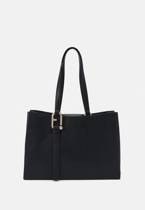 Sac fourre-tout en cuir noir avec deux longues poignées, doté d'une boucle en or et d'un design structuré. Texture lisse, forme rectangulaire.
