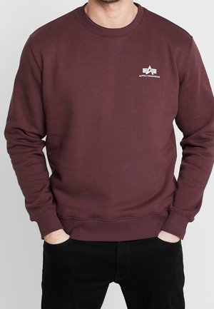 Sweater - berry