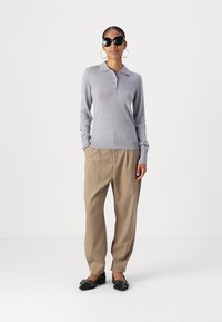 Modström HIROKIMD - Vesta - grey