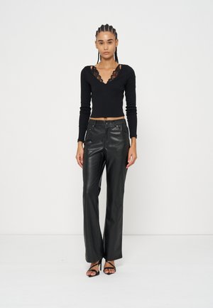 Even&Odd by Zalando, Панталони - black