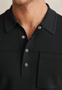 Reiss REGULAR FIT BLINKER PRESS STUD SEAM DETAIL - Piké - navy