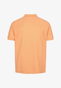 Valimata, peach cobbler