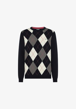 Donkerblauwe gebreide trui met een argylepatroon in grijs, wit en rood, met een ronde hals en geribde mouwen. Merklogo op de borst.