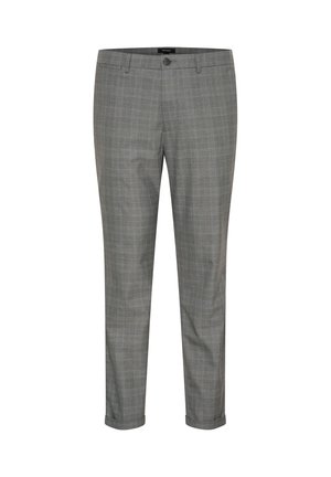 Pantaloni grigio a scacchi realizzati in tessuto leggero. Presentano una chiusura con bottone, passanti per la cintura e una vestibilità affusolata. Le estremità risvolte accentuano il design.