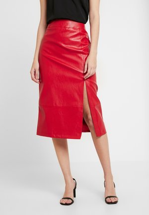 Pencil skirt - red
