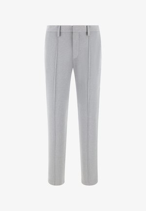 Svetlo sive hlače po meri z sprednjimi gubami, zankami za pas in skritim sprednjim zapiranjem.