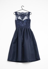 Chi Chi London Cocktailjurk - blue