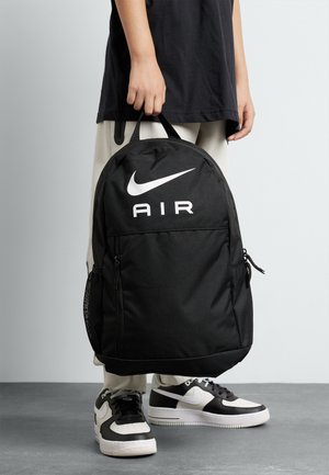 Nike Sportswear SET UNISEX - Estuche escolar - black