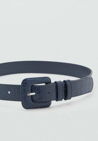 Navy blue belt in faux crocodile pattern, featuring a square buckle and a smooth finish. Adjustable with multiple hole options.
