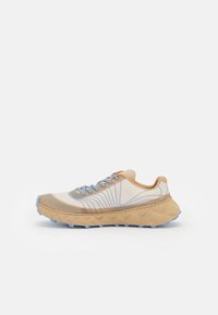 NNormal TOMIR 1.0 UNISEX - Trail hardloopschoenen - mittelbeige