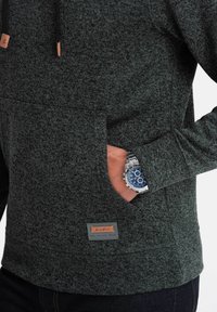 Ombre Sweater - olive