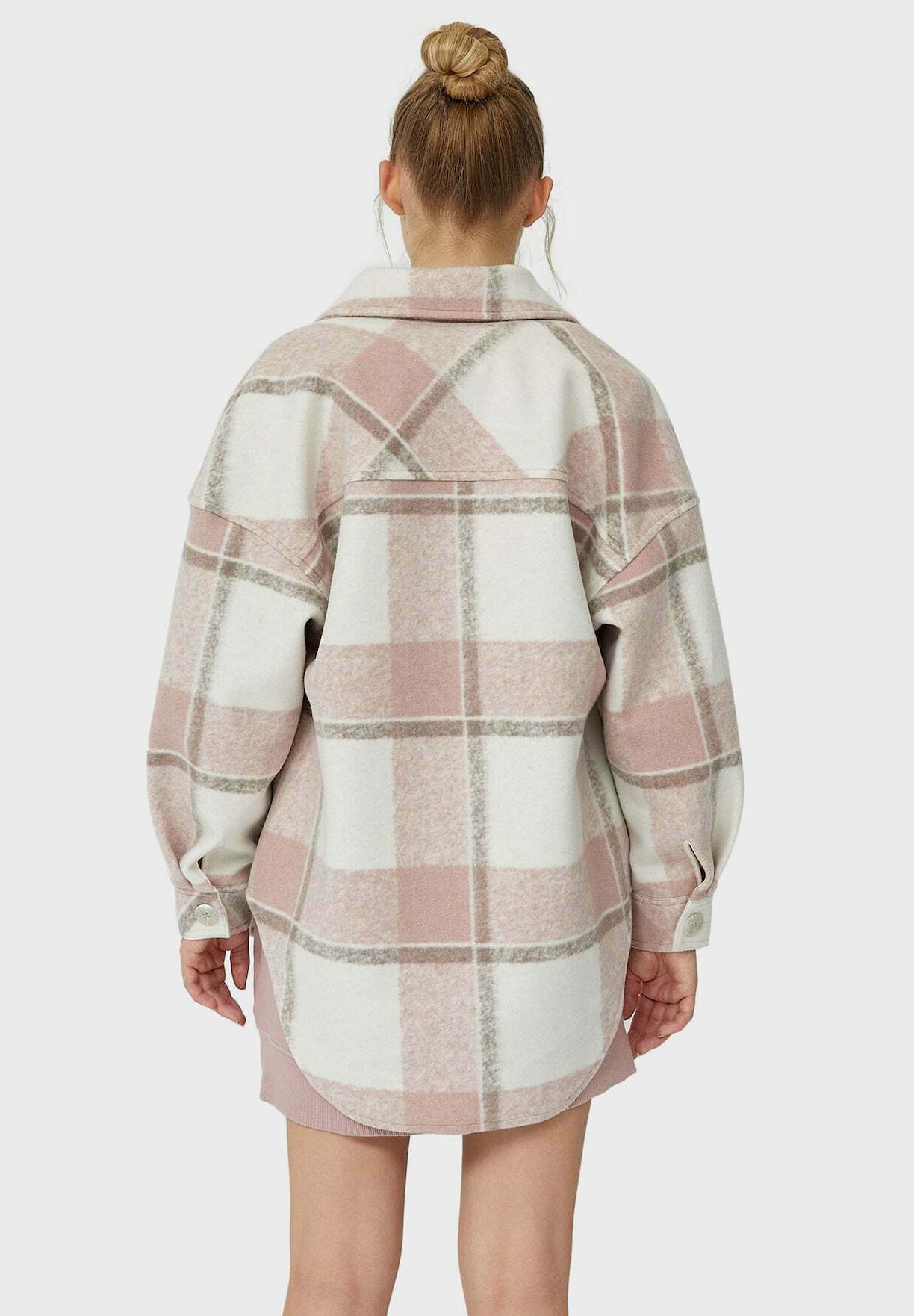 stradivarius check coat