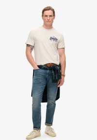 Superdry & Co - T-shirt z nadrukiem