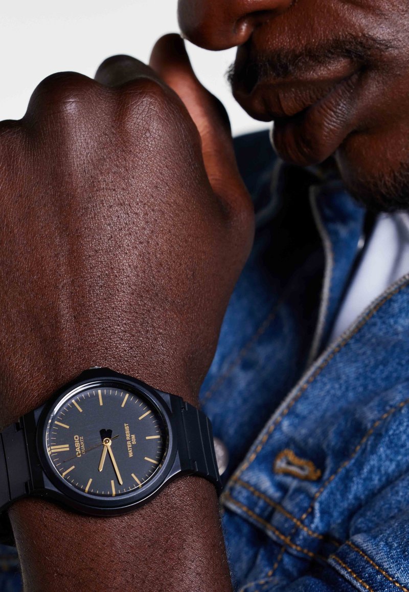 Casio EFV-150D-1AVUEF - Classic Edifice - Horloge