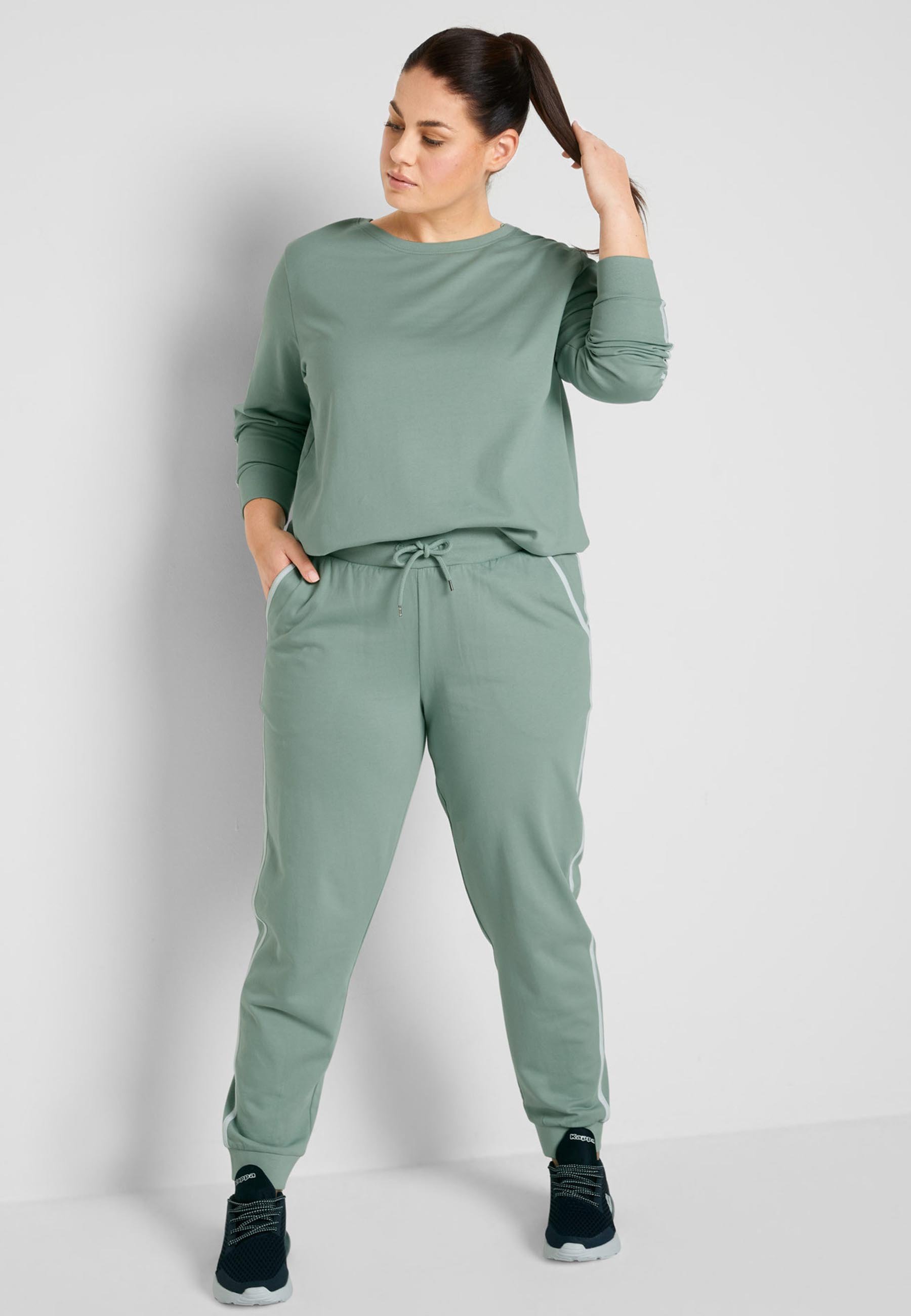 bonprix Tuta - grün/verde - Zalando.it