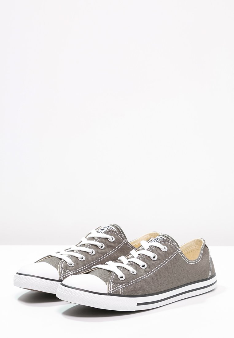 cloud grey dainty converse