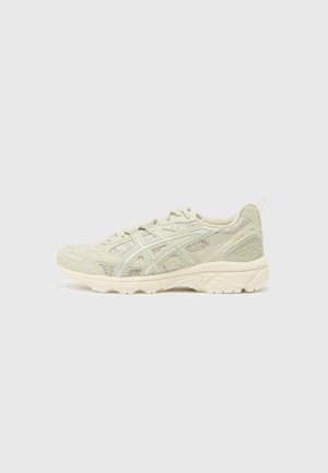 ASICS SportStyle GEL-NUNOBIKI UNISEX - Baskets basses - dried leaf green/pure silver-coloured