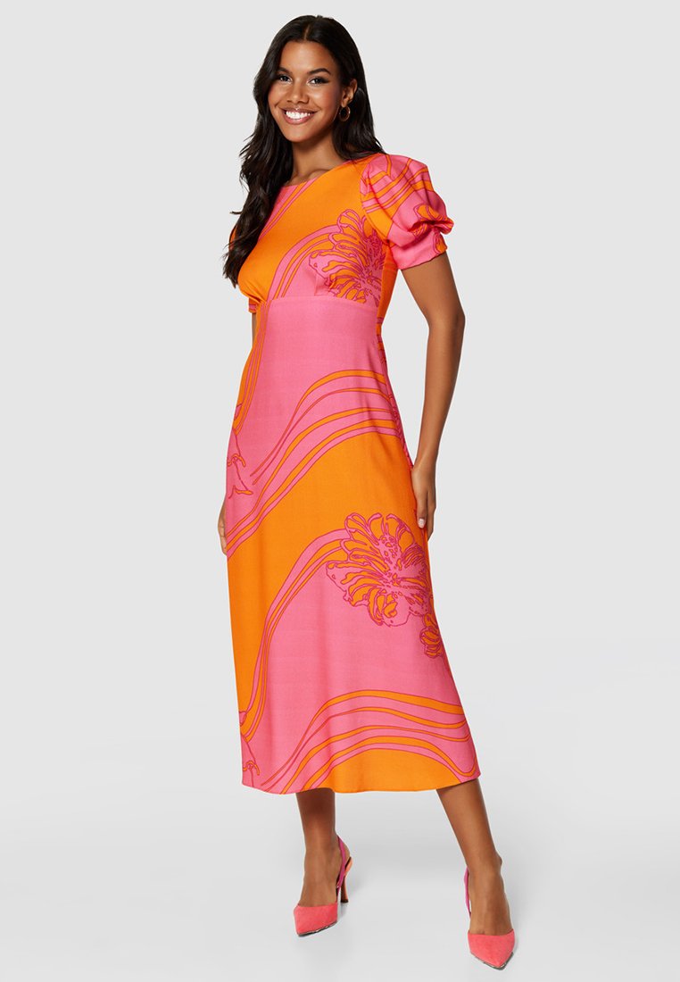 Closet Cocktailjurk oranje Closet Cocktailjurk oranje