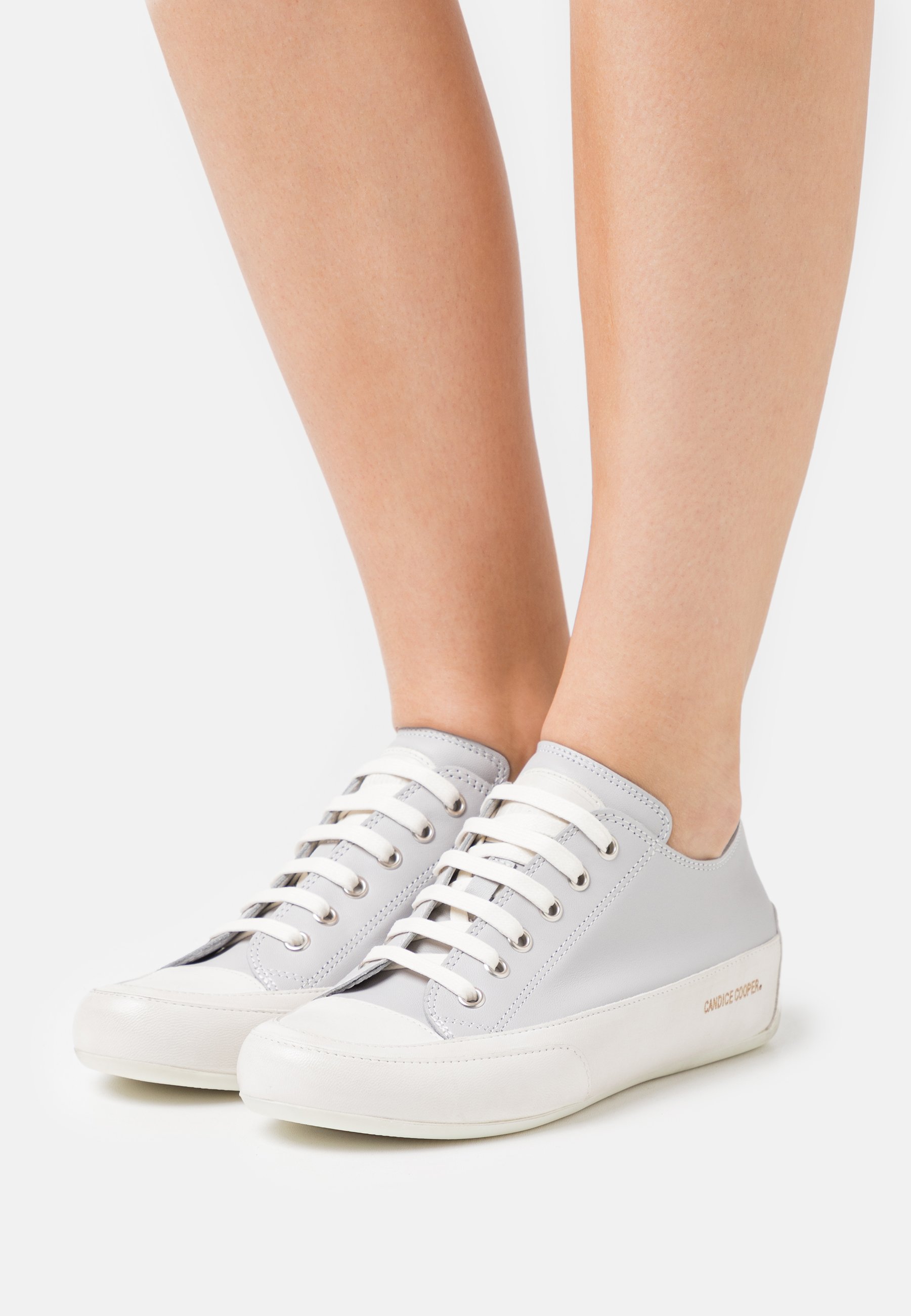candice cooper sneaker