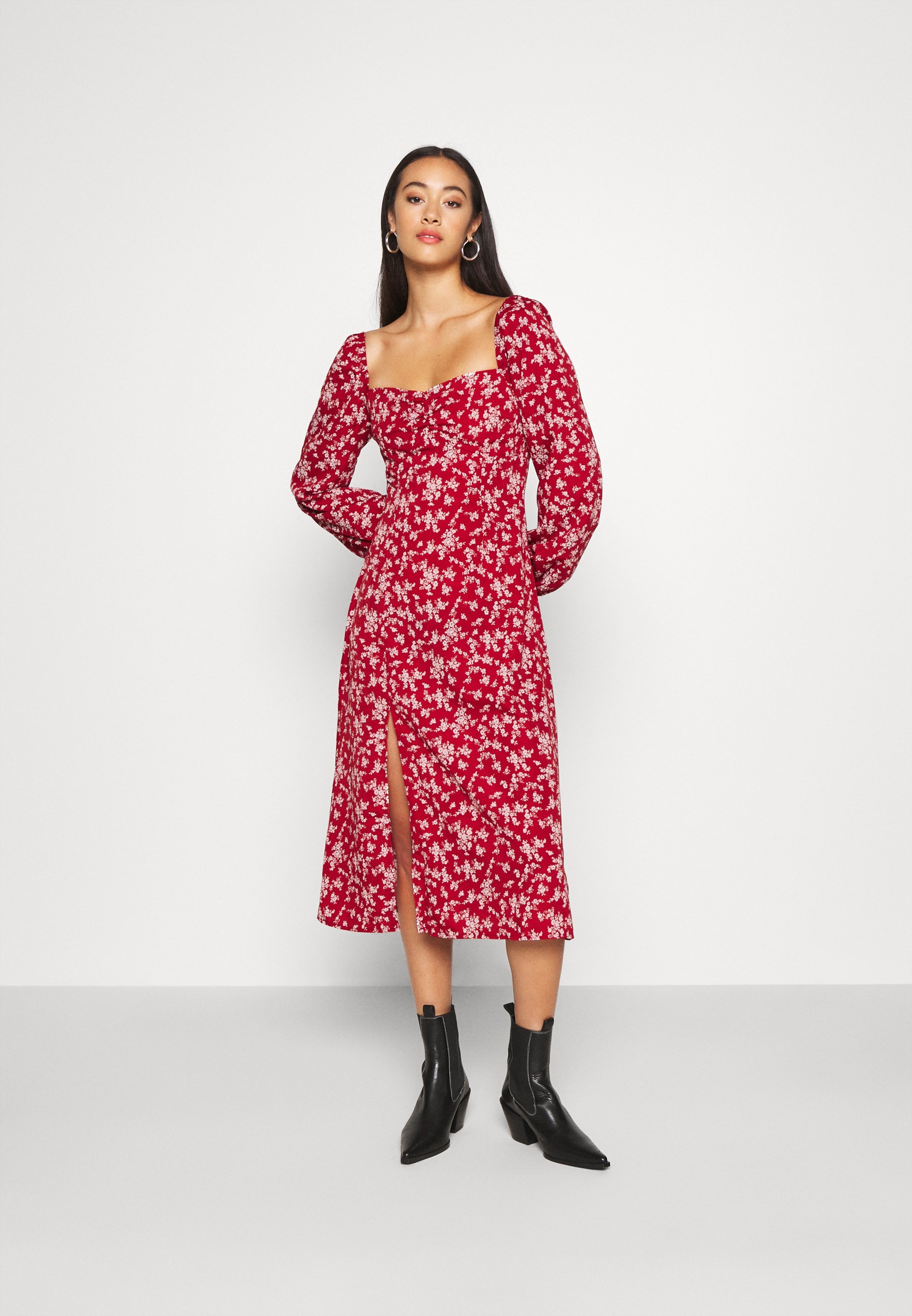 robe rouge missguided