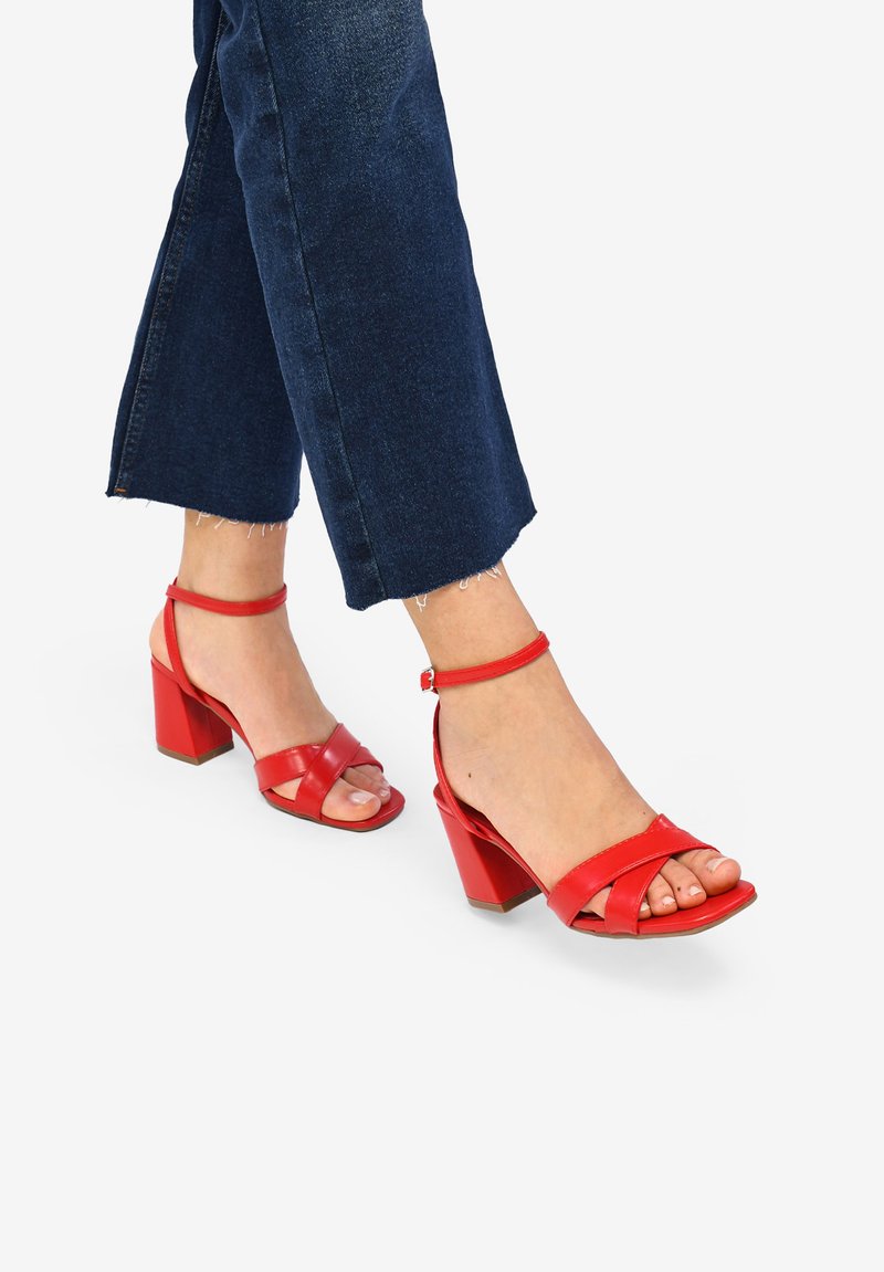 Bosanova CON TACÓN ANCHO  - Sandales - rojo