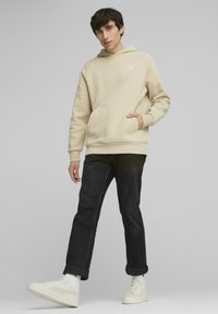 Puma CLASSICS   - Kapucni - granola