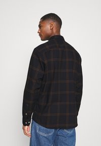 Selected Homme SLHSLIM NOOS - Camisa - monks robe