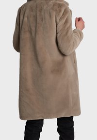 Oakwood Vinterkappa /-rock - beige