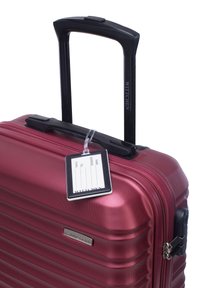WITTCHEN SMALL SUITCASE WITH LUGGAGE TAG FROM ABS - Trolley - dark red