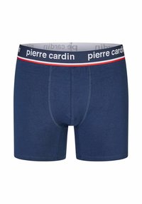 Navyblauwe katoenen boxershorts met een witte en rode tailleband waar "pierre cardin" in het wit op is gedrukt. Glad van textuur en een aangesloten ontwerp.