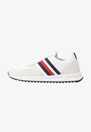 MODERN CORPORATE RUNNER - Trainers - white