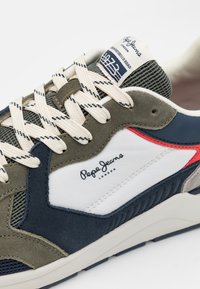 Pepe Jeans X20 FREE - Sneakers basse - army green