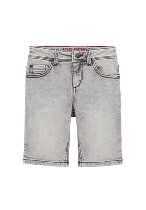 Pantalones cortos de mezclilla gris claro con cierre de botón y cremallera, bolsillos delanteros y monedero, y detalles de costuras visibles.