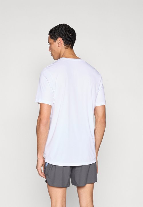 adidas Funktionsshirt 'Adi365 Essentials' — foto 3