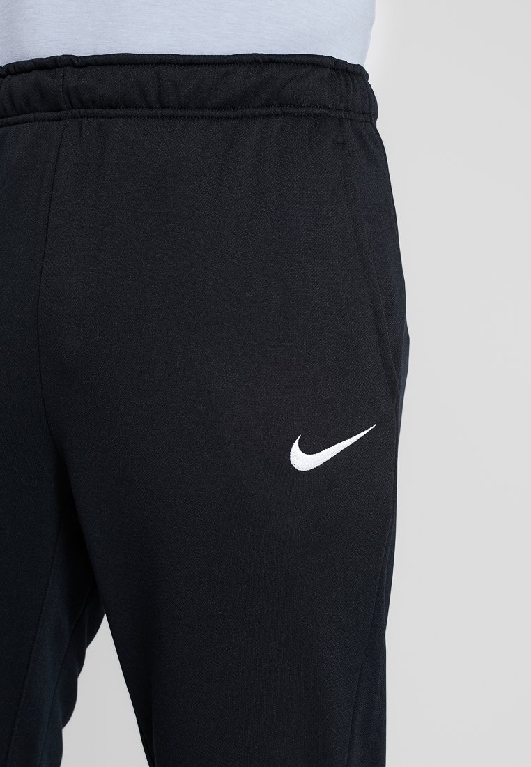 DRY TAPERED PANT Joggebukse schwarz DRY TAPERED PANT Joggebukse schwarz