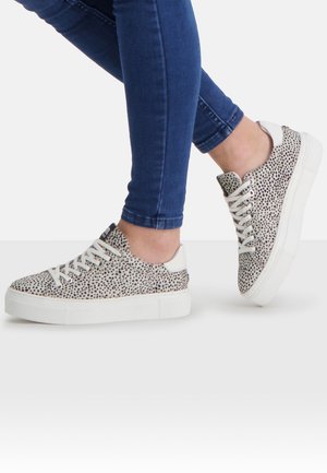 TED - Trainers - grey