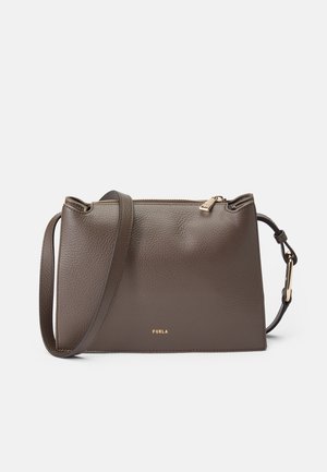 NUVOLA CROSSBODY - Sac bandoulière - mogano